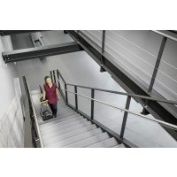 Podlahový bateriový mycí stroj KÄRCHER BR 30/4 C BP Pack *EU 1.783-228.0