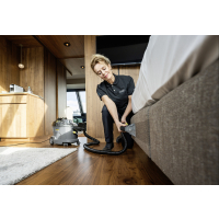 Čistič čalounění KÄRCHER Puzzi 8/1 C s ruční hubicí - model 2022 1.100-240.0