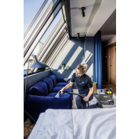 Čistič čalounění KÄRCHER Puzzi 8/1 C s ruční hubicí - model 2022 1.100-240.0