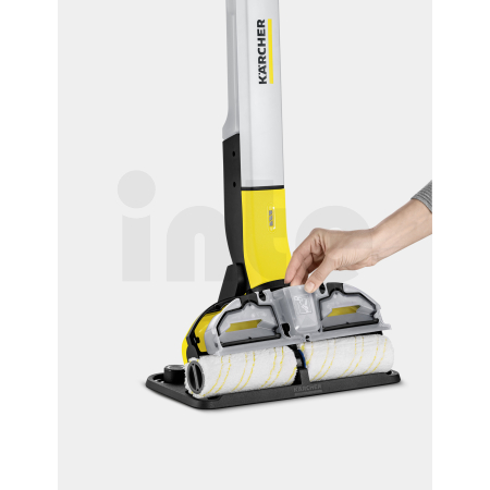 Podlahový mycí stroj KÄRCHER FC 3 Cordless bateriový 1.055-300.0